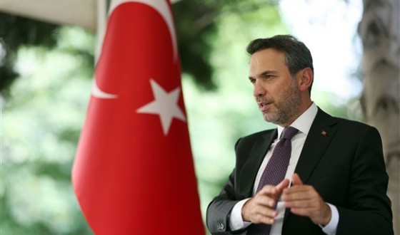 Bayraktar ve IRENA Arasında Yenilenebilir Enerji Görüşmesi