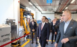 Bakan Kacır: “Savunma sanayiine güç veren girişimlere desteğimiz sürecek”