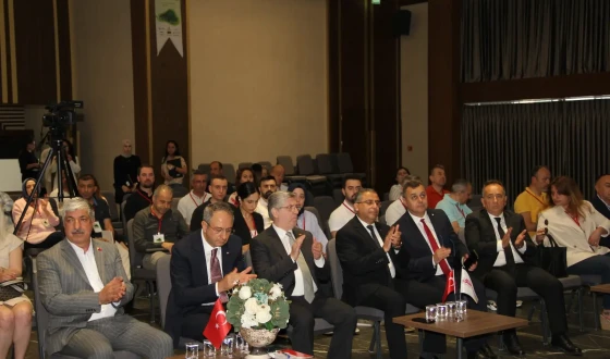 Türkiye sanayisinin ‘Yeşil Sempozyumu’ yoğun katılımla gerçekleşti